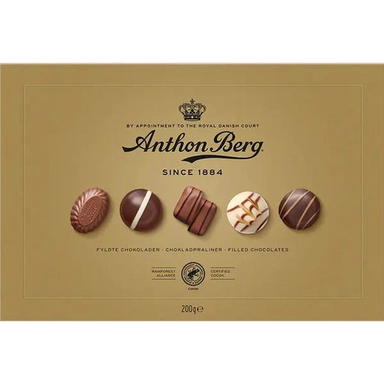 Anthon Berg Guld Ask chokoladeæske foran med kongekrone-logo