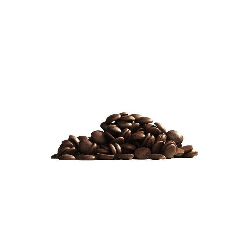 Chokladshopen Callebaut 70-30-38 mörk choklad i form av små runda pellets med 70,5% kakaohalt för professionell bakning.