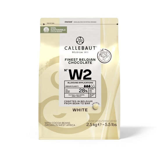 Chokladshopen Callebaut W2 vit chokladcouvertyr 28% i 2,5 kg förpackning för professionell bakning.